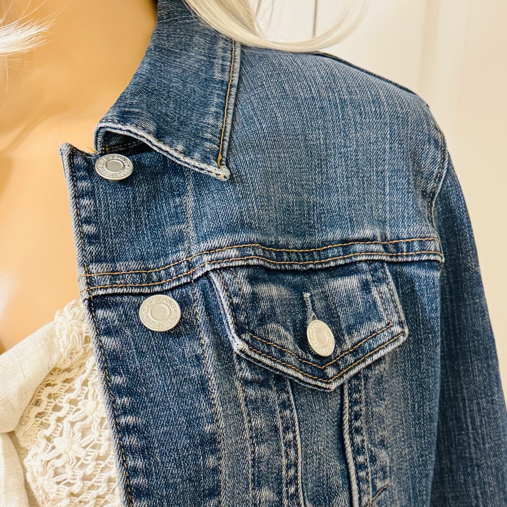The Gap Light Blue Stretch Jean Jacket Sz Medium - Picture 5 of 14